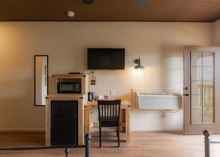 Chalet -pet Friendly- Miners #6 - King Bed With Private Balcony *